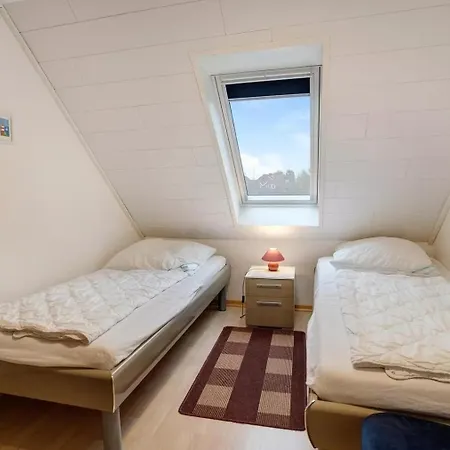 Holiday home Deichblick *